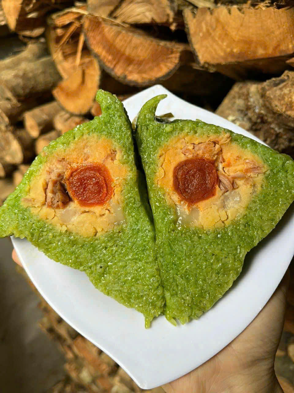 Bánh Ú